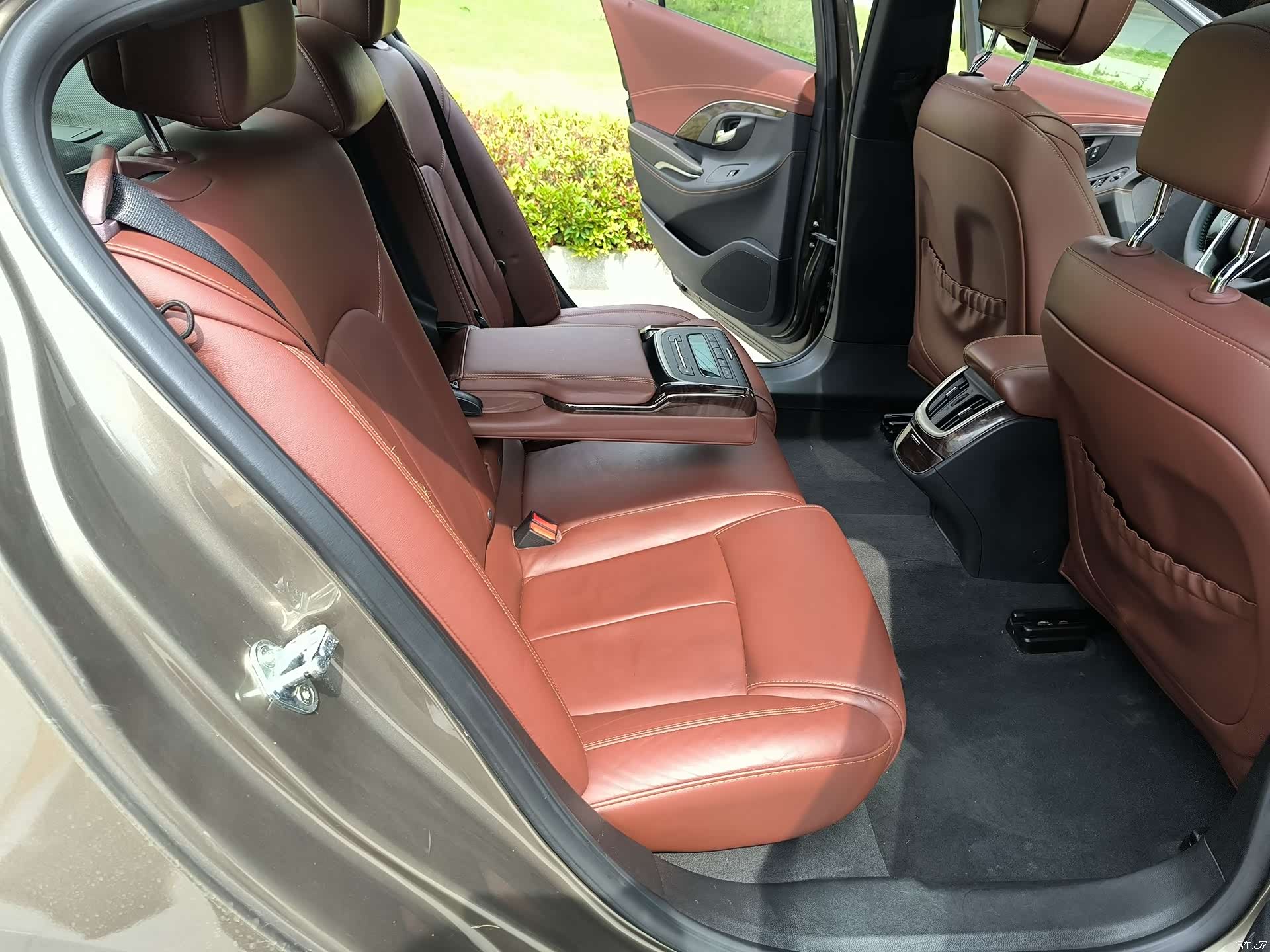Buick LaCrosse, 2015 10