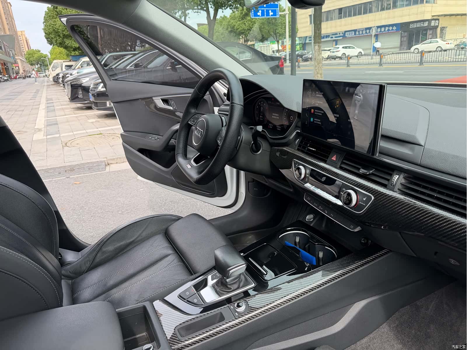Audi A4L, 2021 12