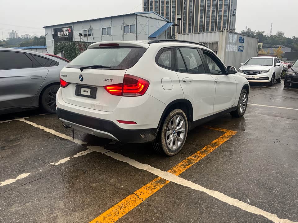 BMW X1