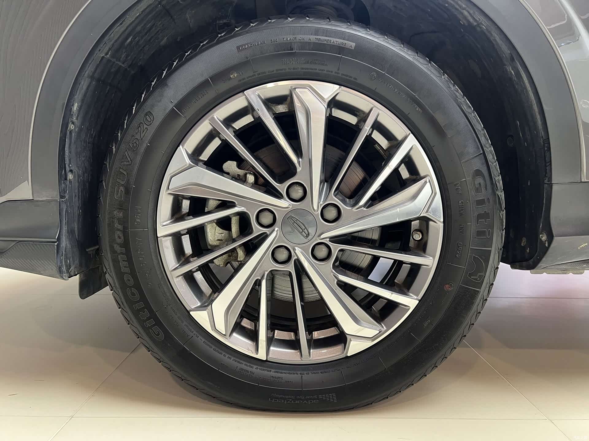 Geely Coolray, 2022 все фото