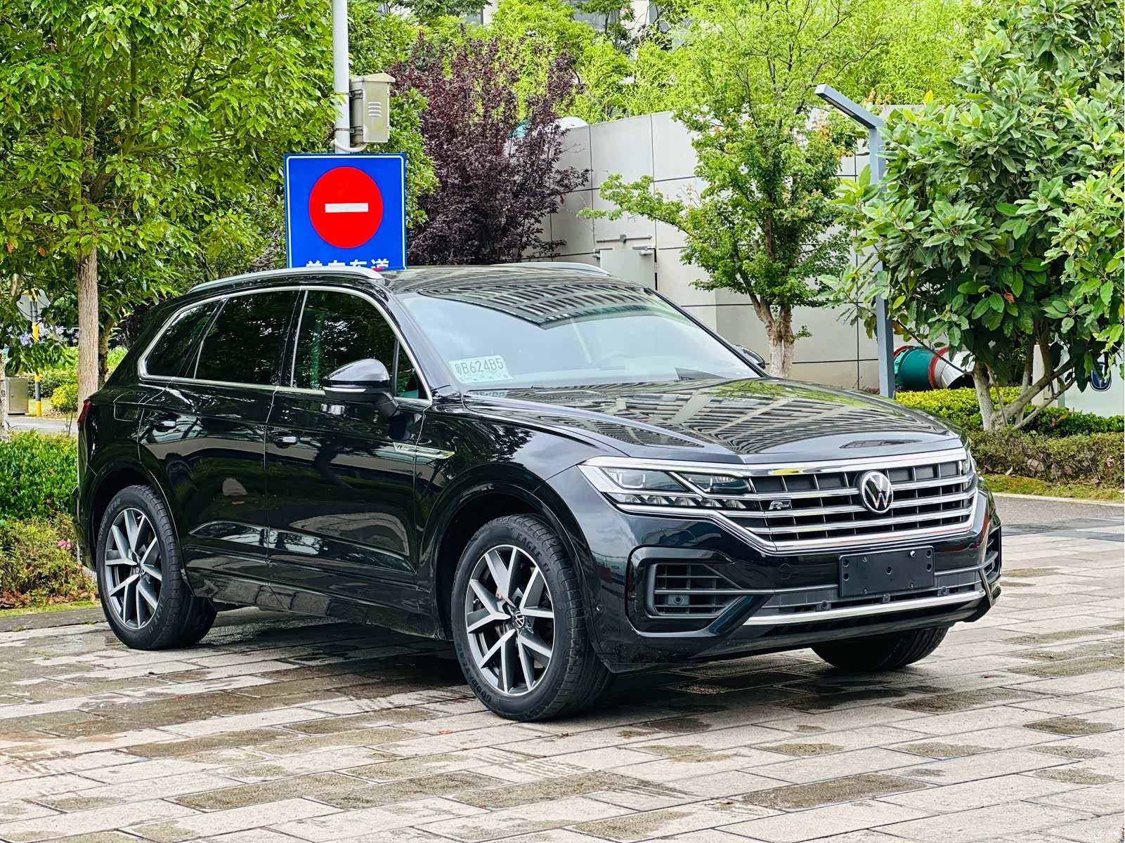 Volkswagen Touareg, 2021 3