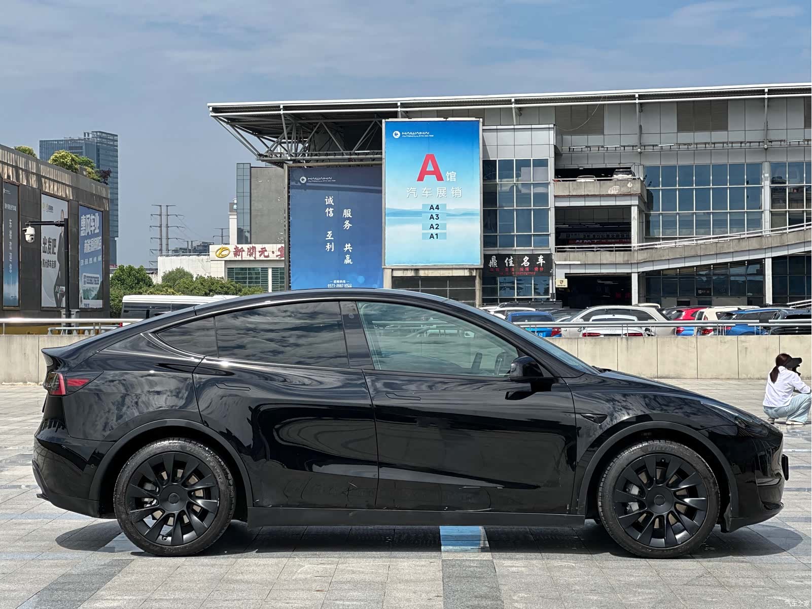 Tesla Model Y, 2022 8