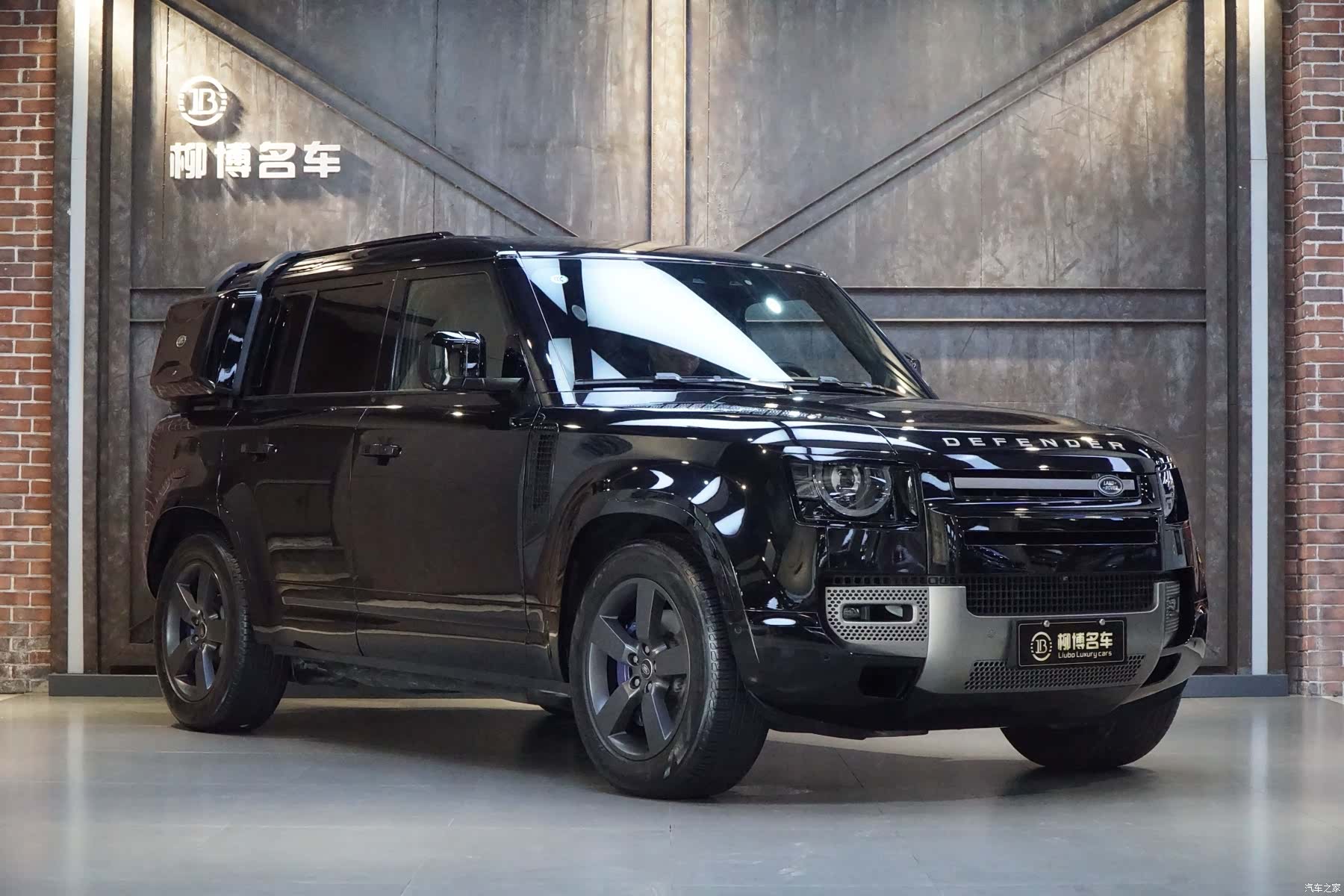 Land Rover Defender, 2024 21