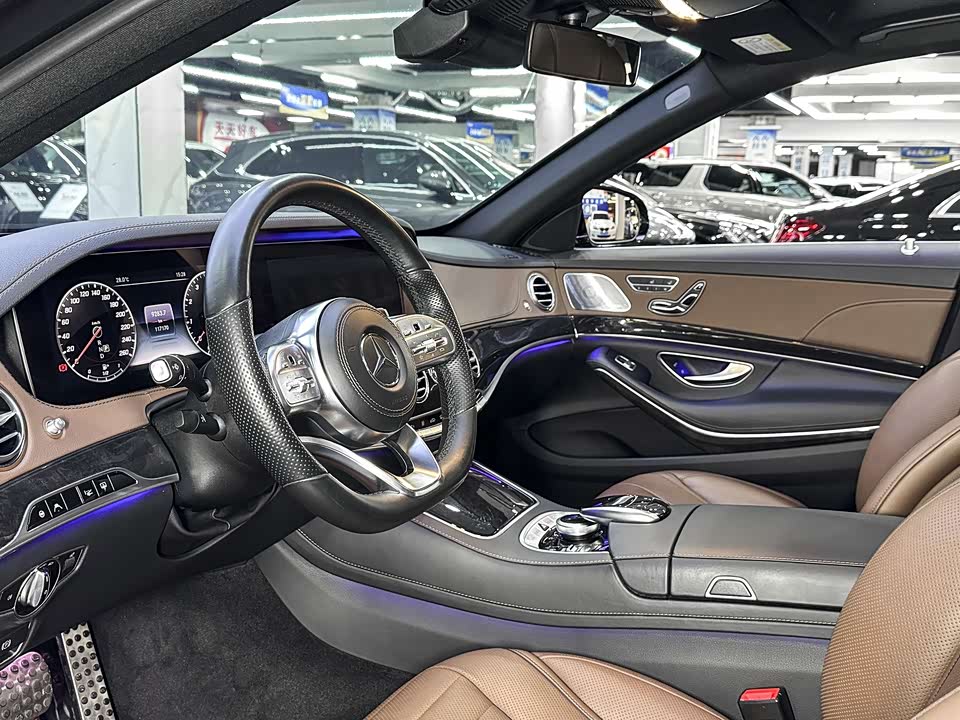 Mercedes-Benz S-class Mercedes-Benz S-class