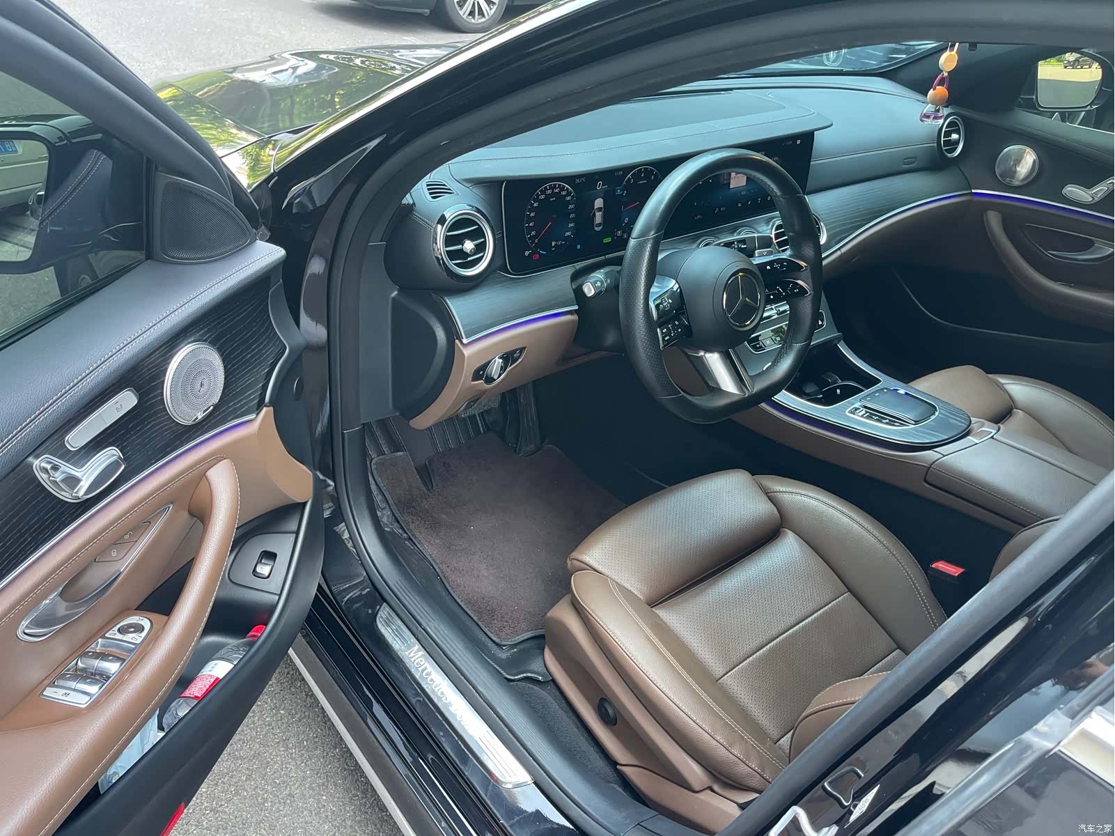 Mercedes-Benz E-Class, 2021 11
