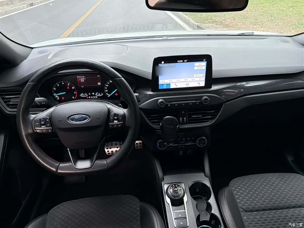 Ford Focus, 2021 19