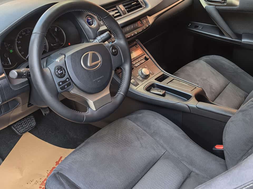 Lexus CT