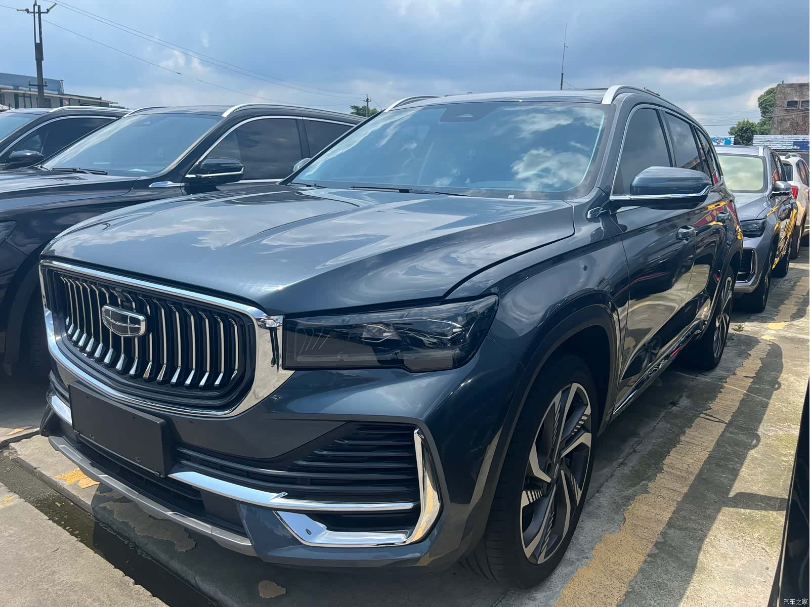 Geely Xingyue L