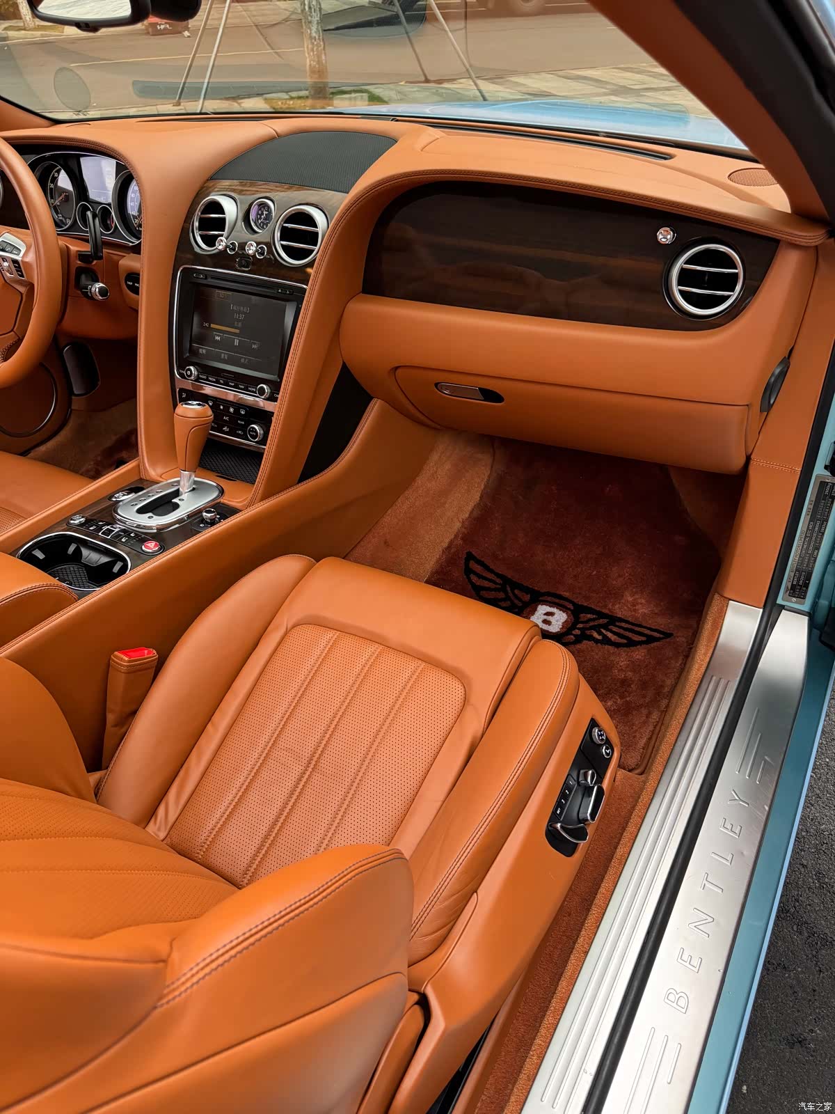 Bentley Continental GT, 2014 26
