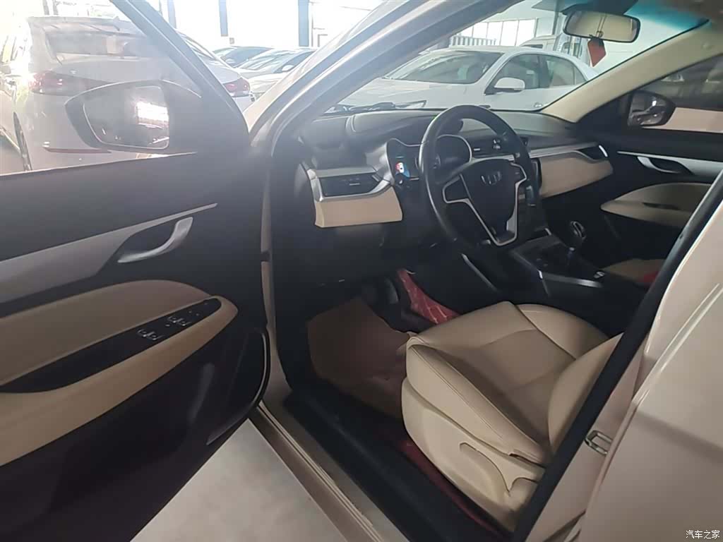 Geely Emgrand, 2018 16