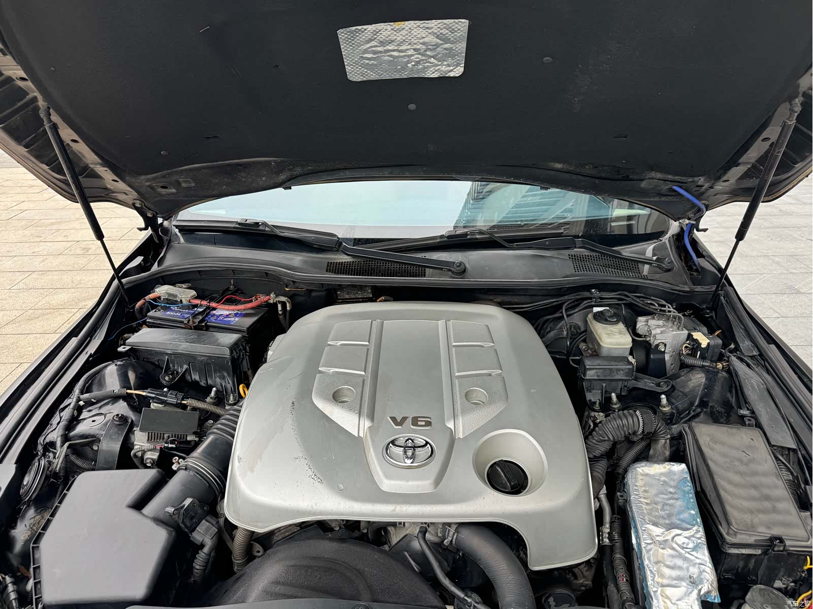 Toyota 2.5S, 2009 14