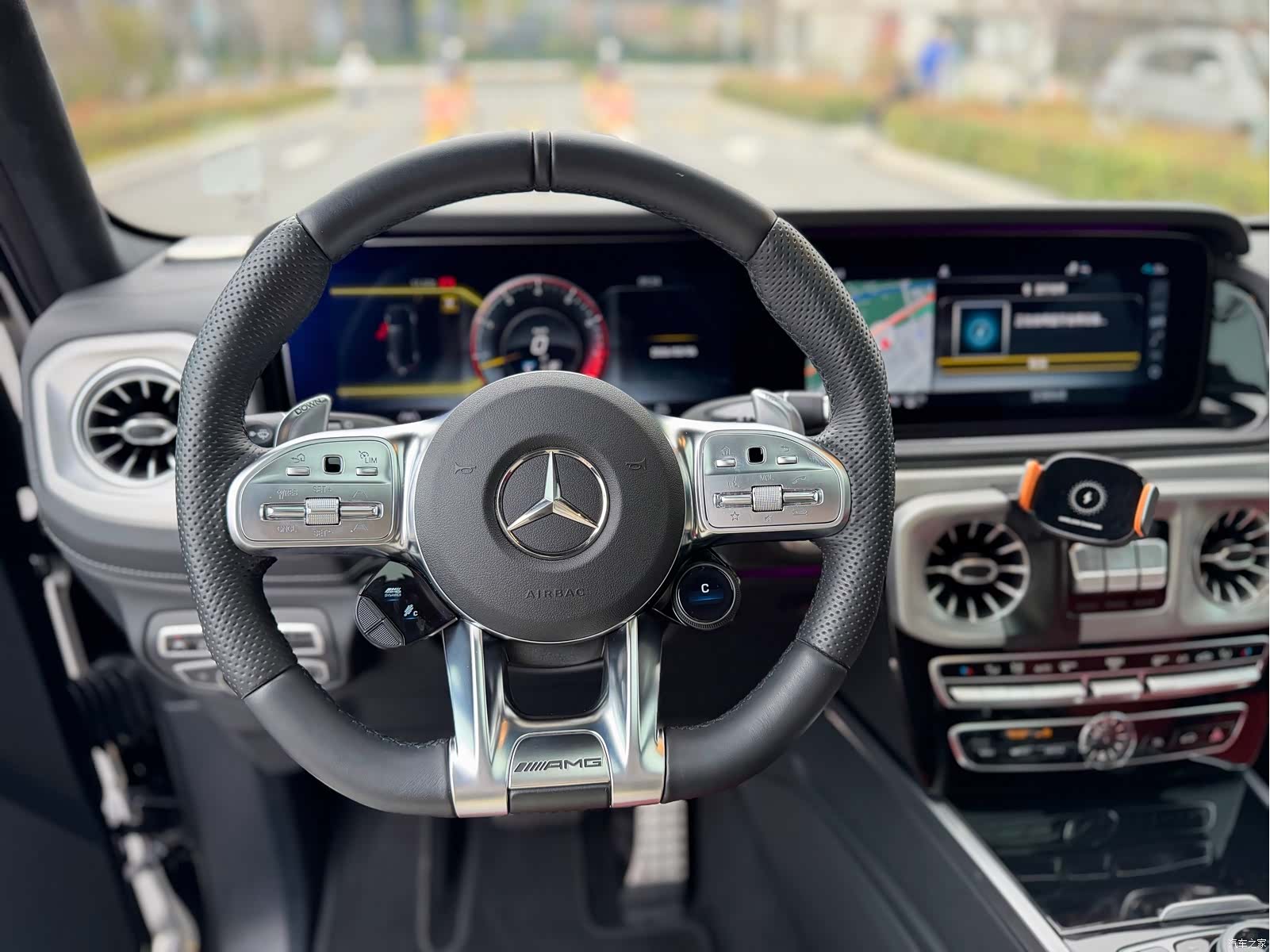 Mercedes-Benz G-Class, 2024 6