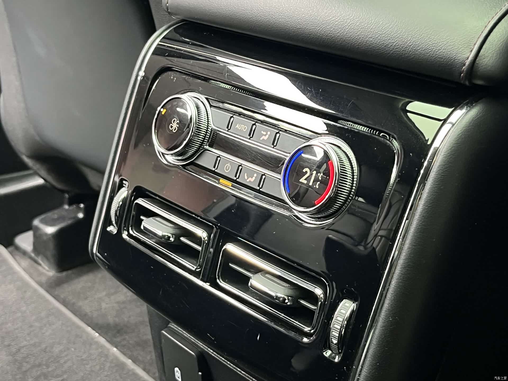 Lincoln Aviator, 2020 20