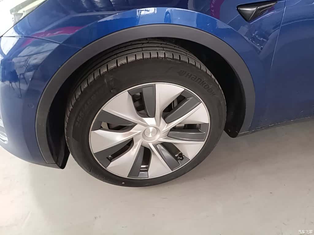 Tesla Model Y, 2021 23