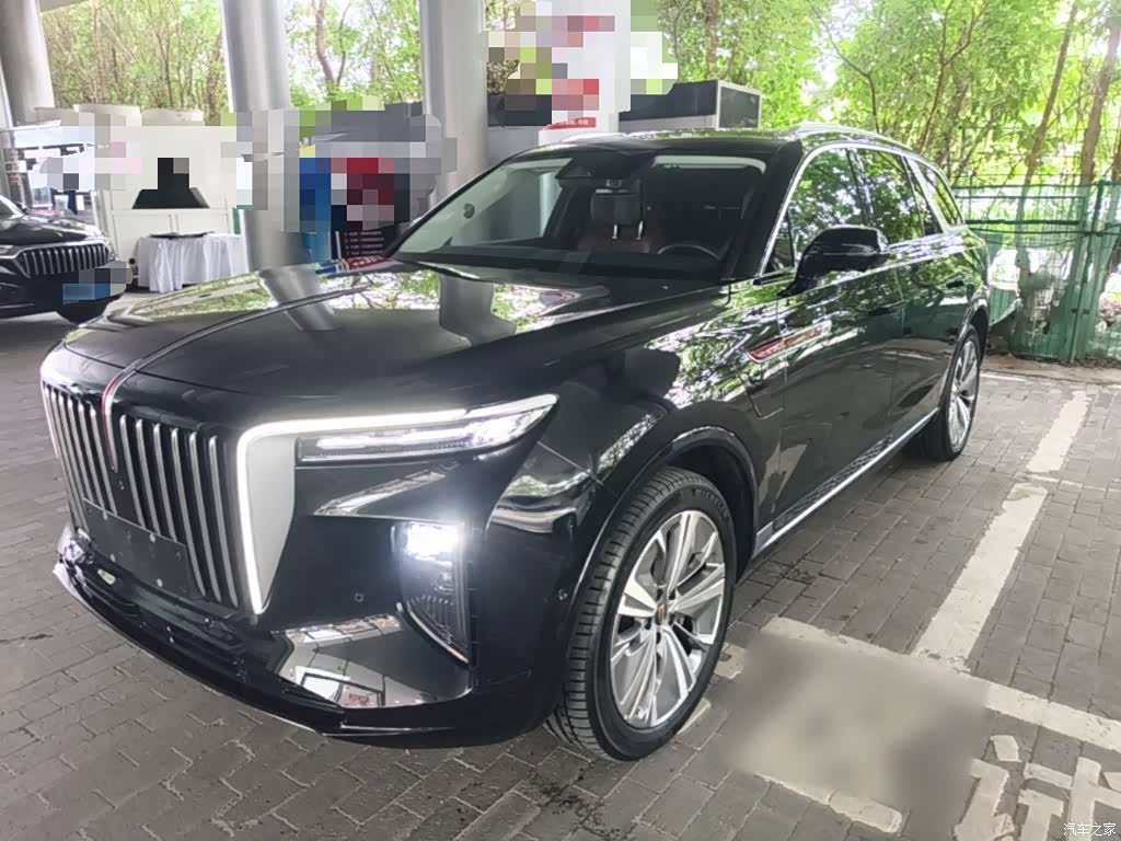 Hongqi E-HS9, 2023 2