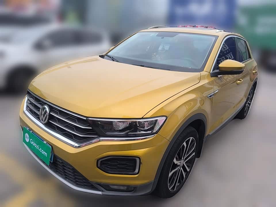 Volkswagen T-ROC exploring Songs