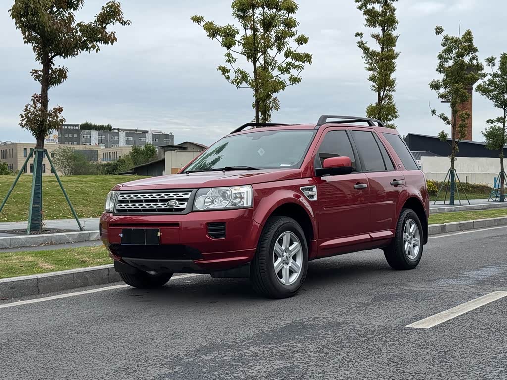 Land Rover 2