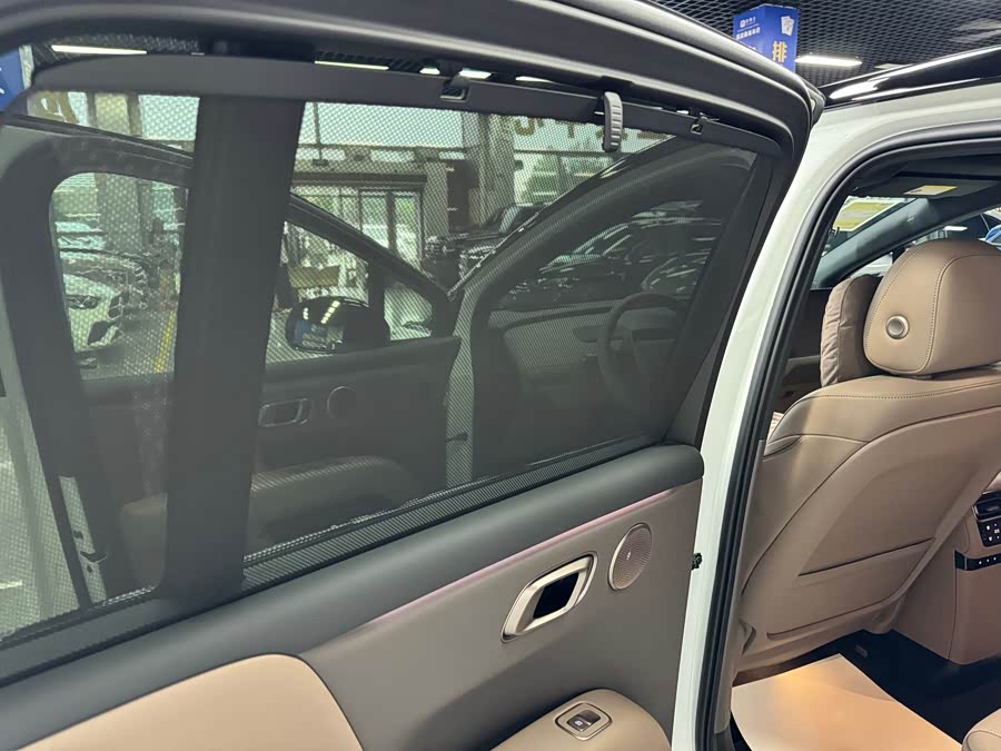 Li Auto i6 2026, фото 6