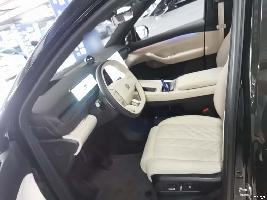 NIO ES6, 2025 15