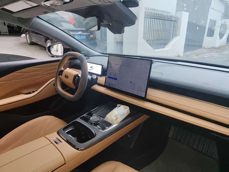 Geely Galaxy Galaxy Sparkle 8