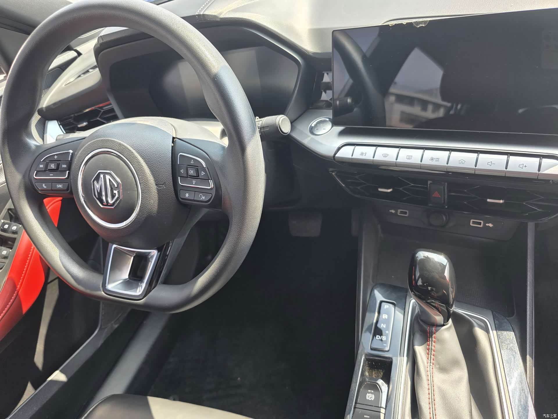 MG MG5, 2022 14