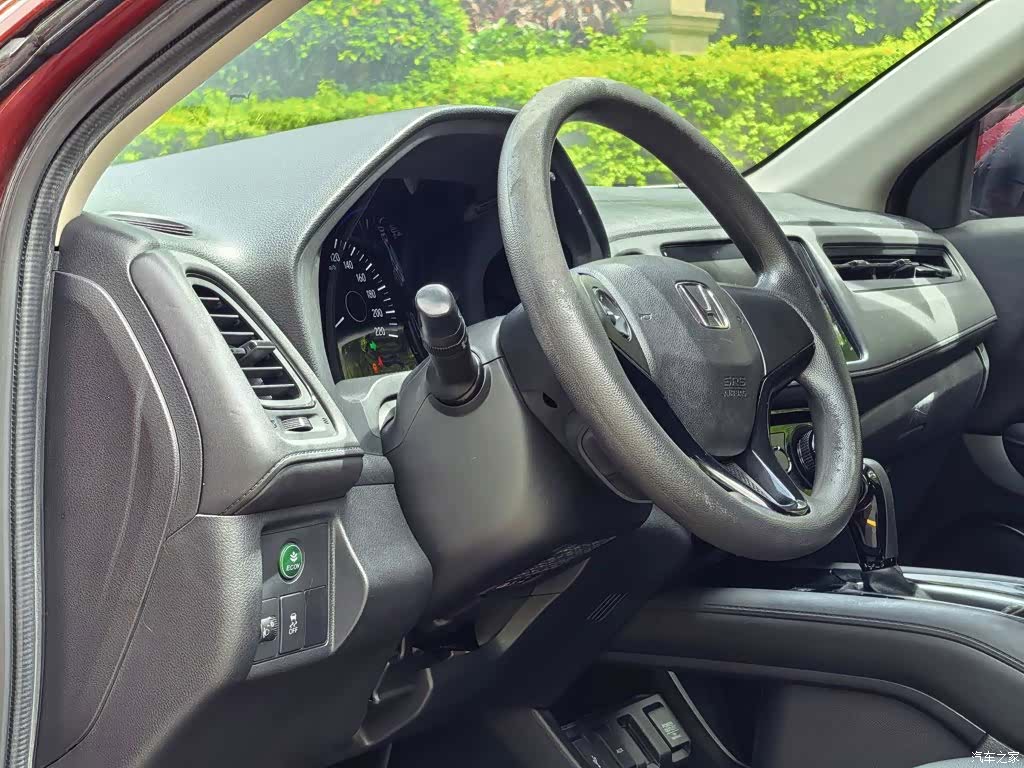 Honda Vezel, 2015 8