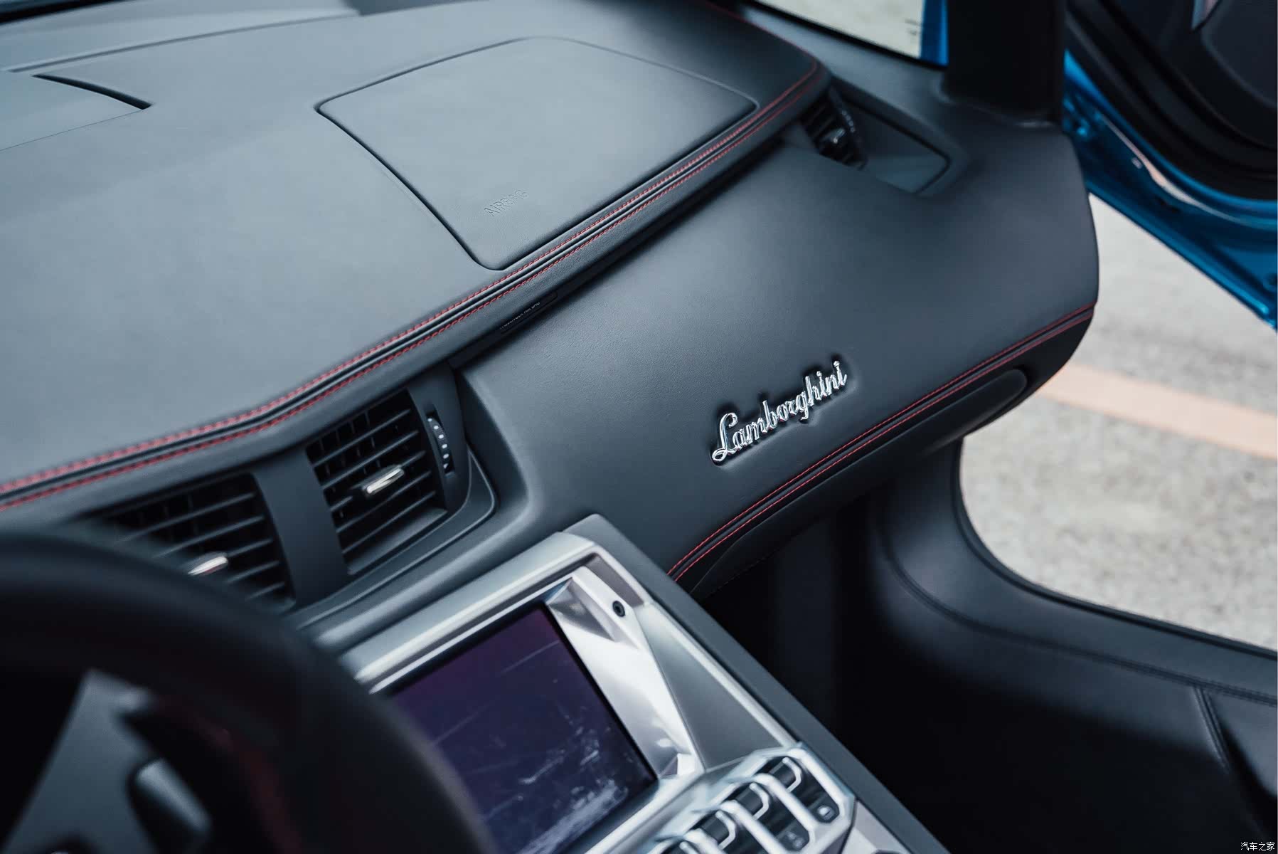 Lamborghini Aventador, 2019 17