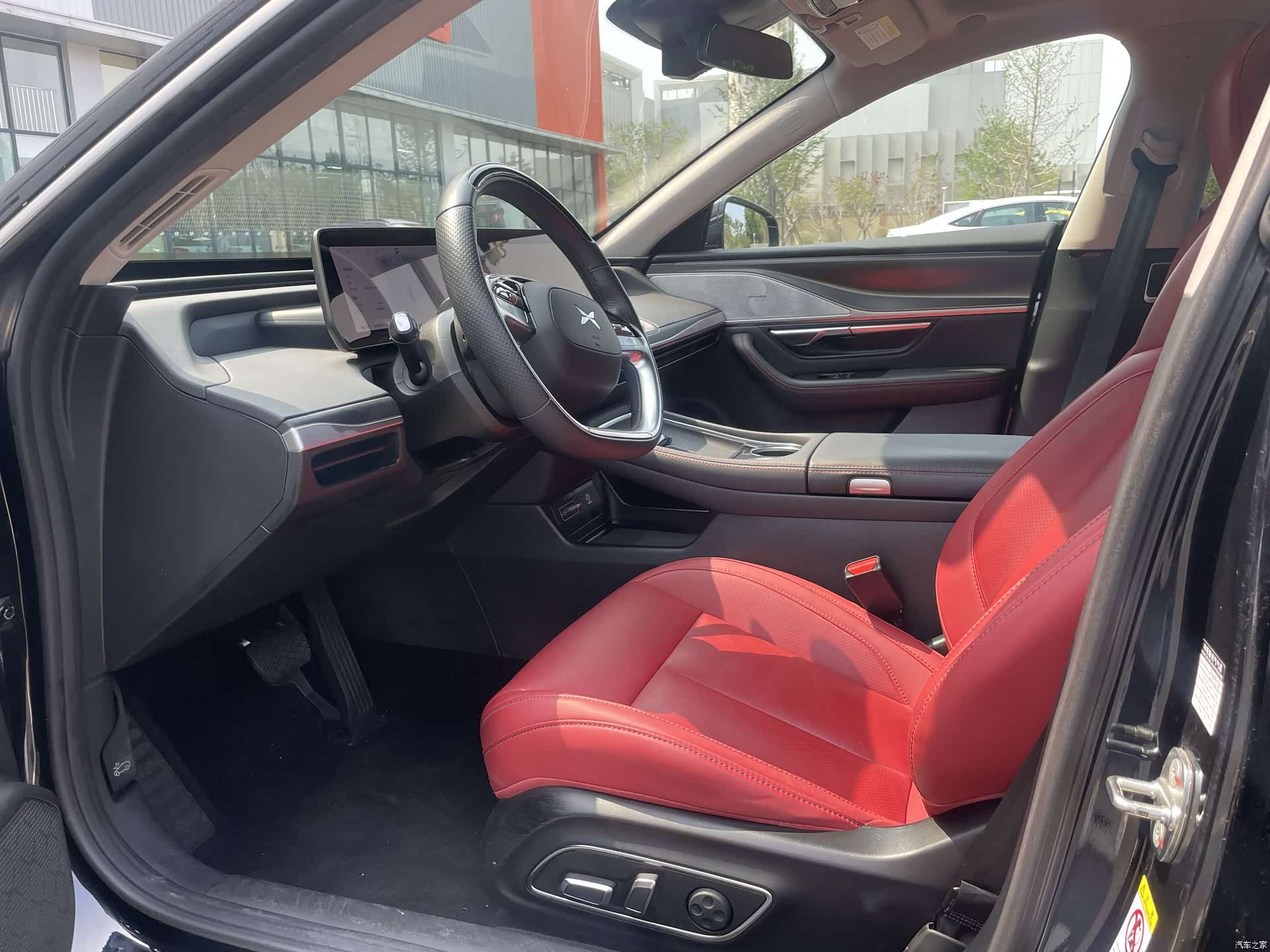 Xpeng P7, 2023 9