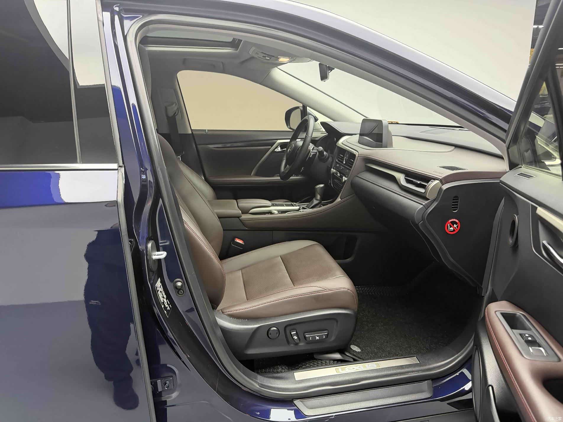 Lexus RX, 2022 19