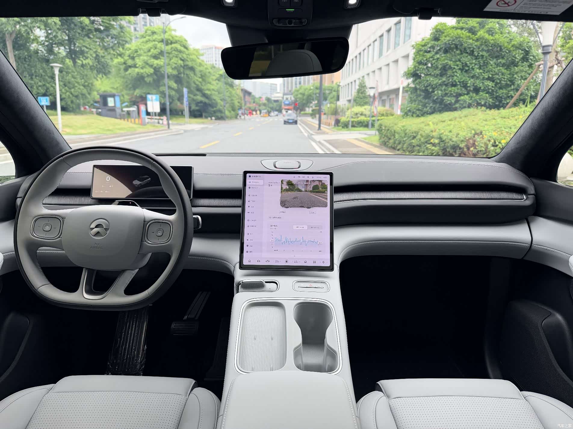 NIO ES6, 2024 13