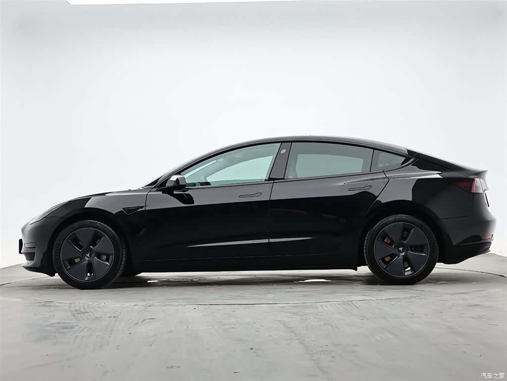 Tesla Model 3, 2022 6