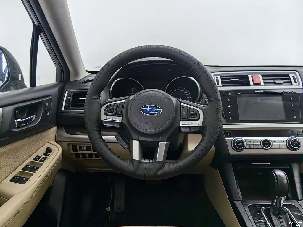 Subaru Outback, 2015 11