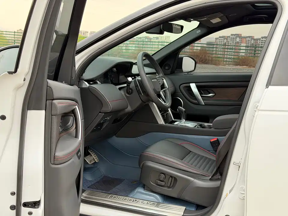 Land Rover Discover sports