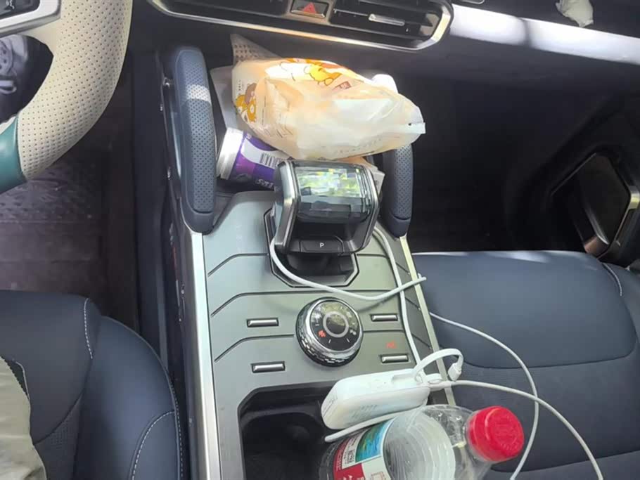 Jetour Jet Traveler C-DM