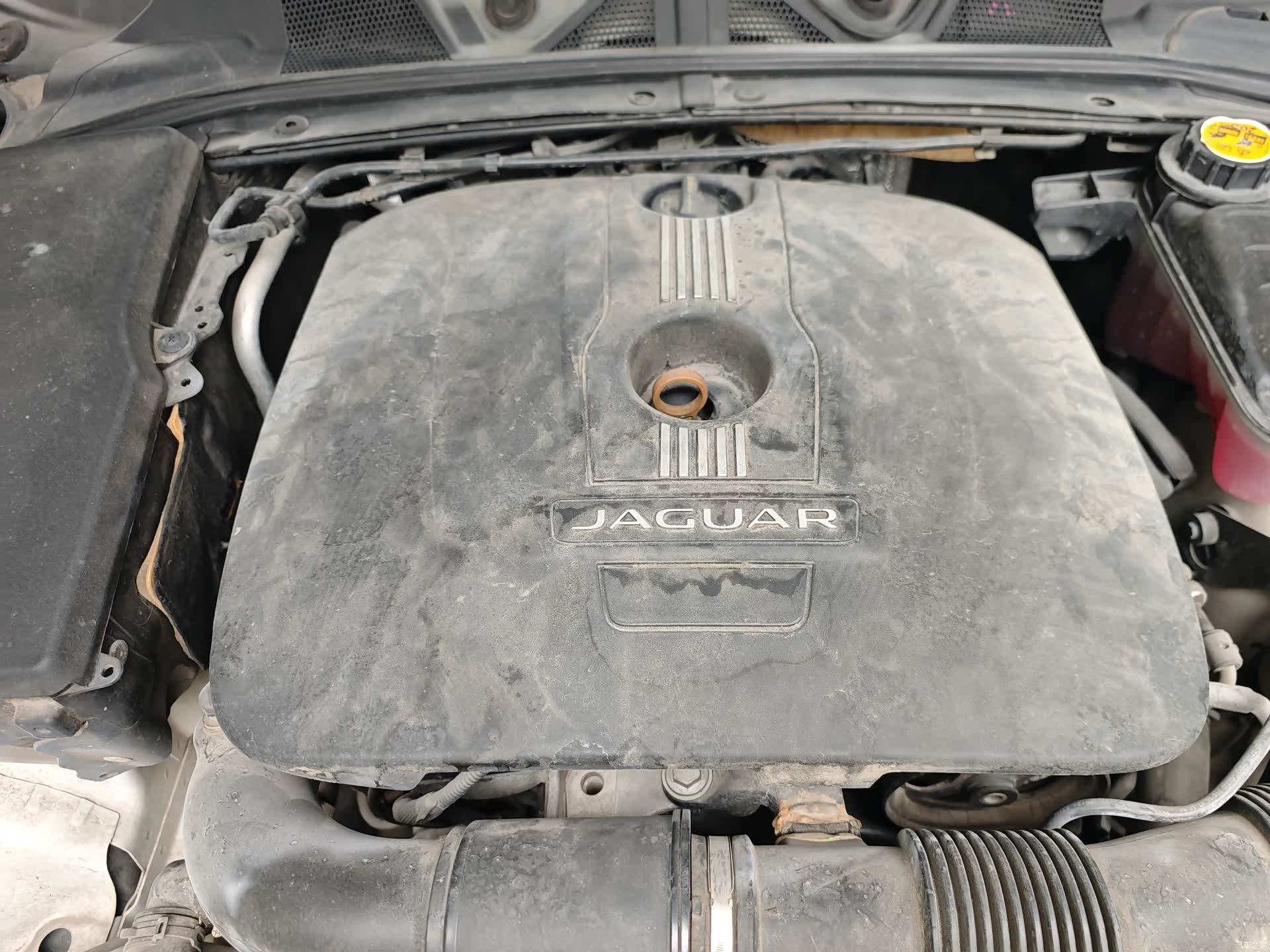 Jaguar XF, 2014 18