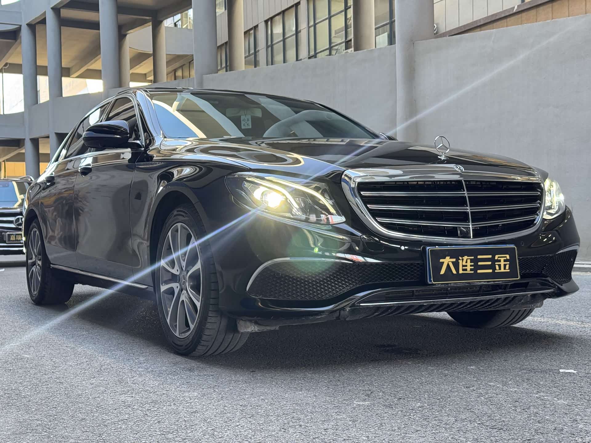 Mercedes-Benz E-Class, 2018 3
