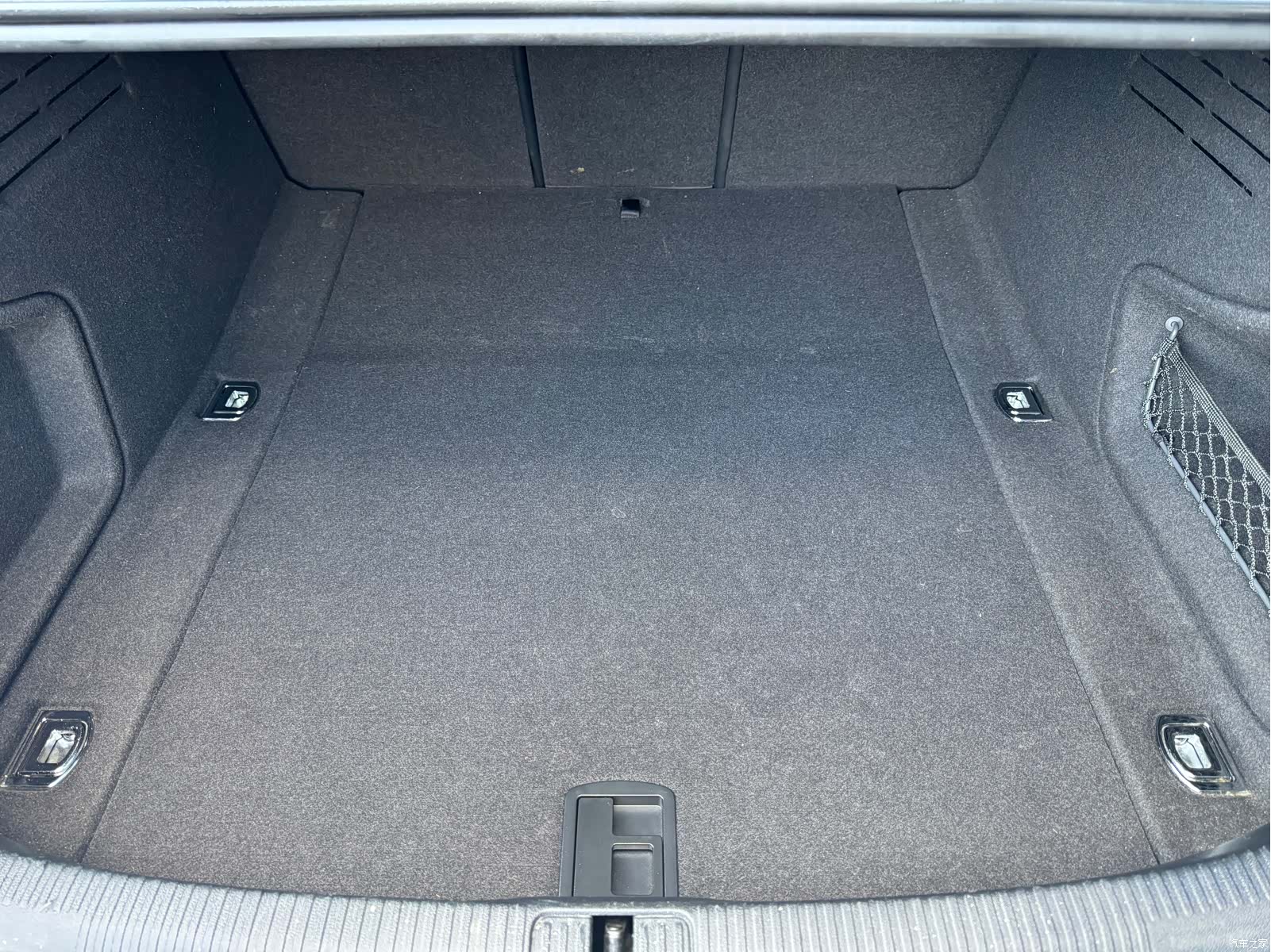 Audi A4L, 2019 10