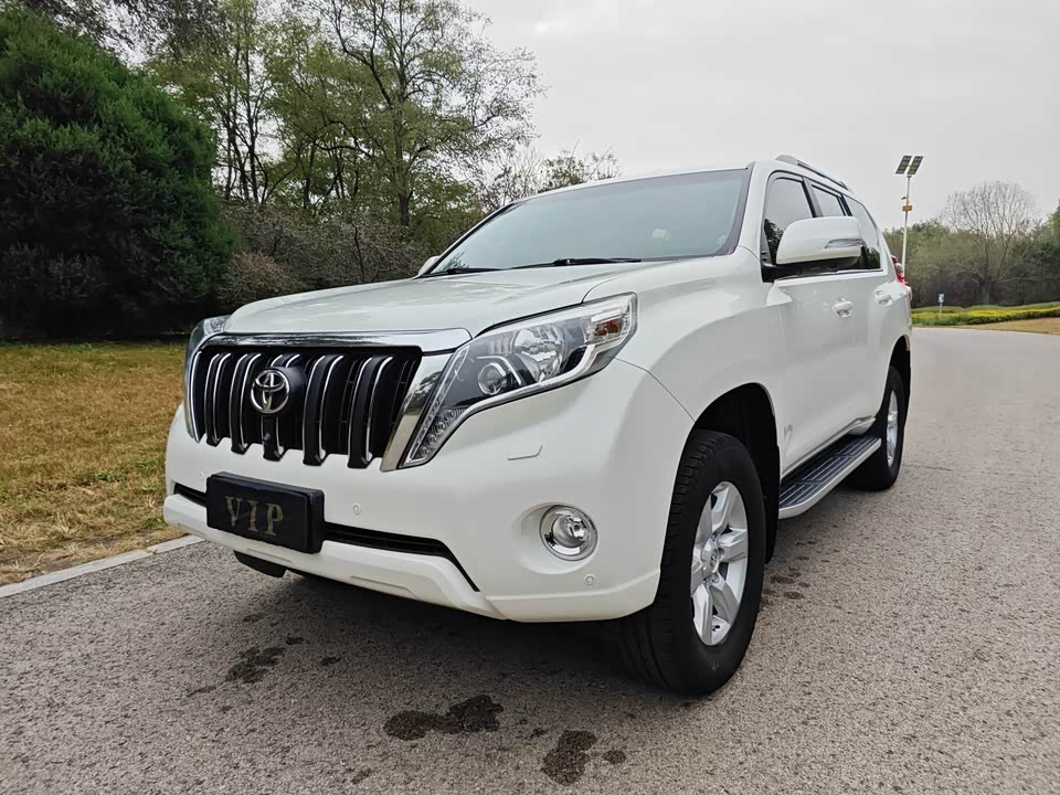 Toyota Prado