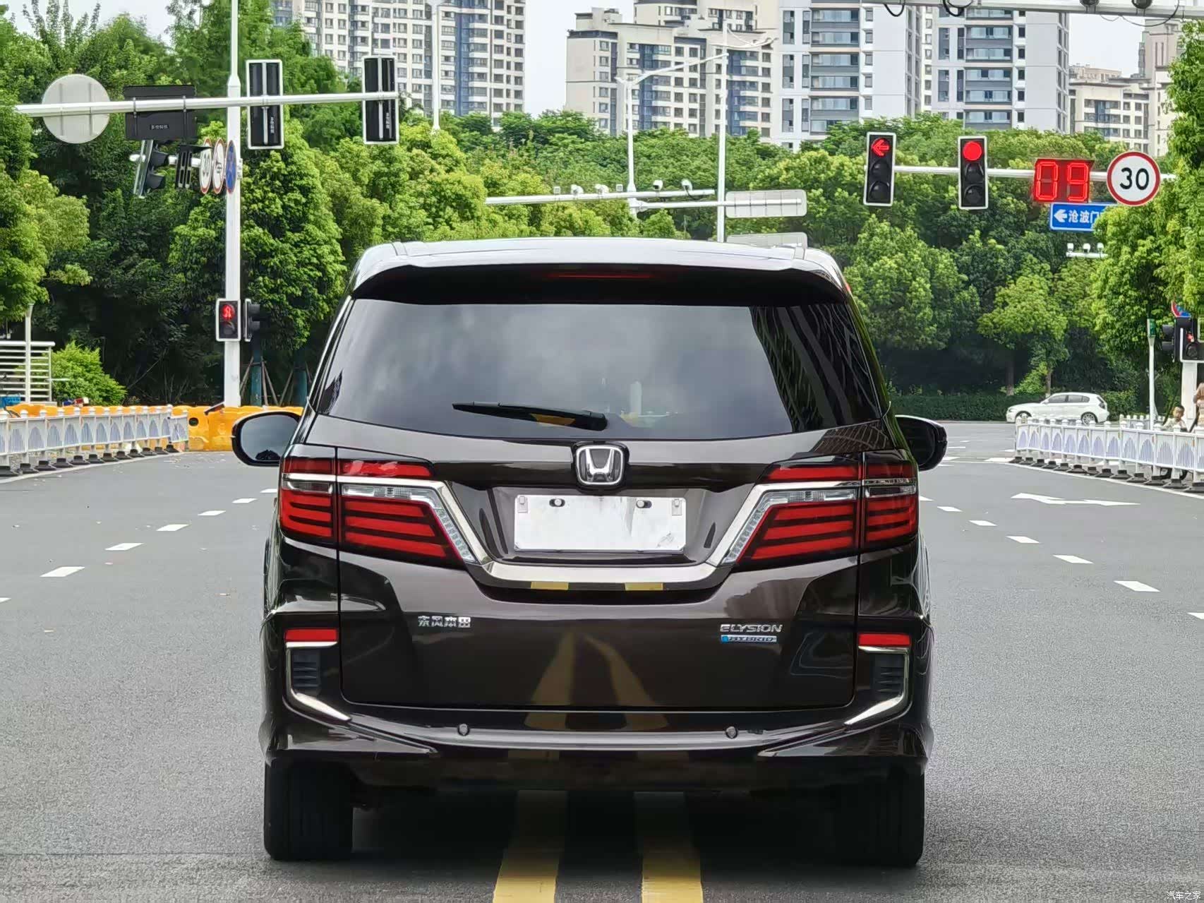 Honda Elysion, 2020 15