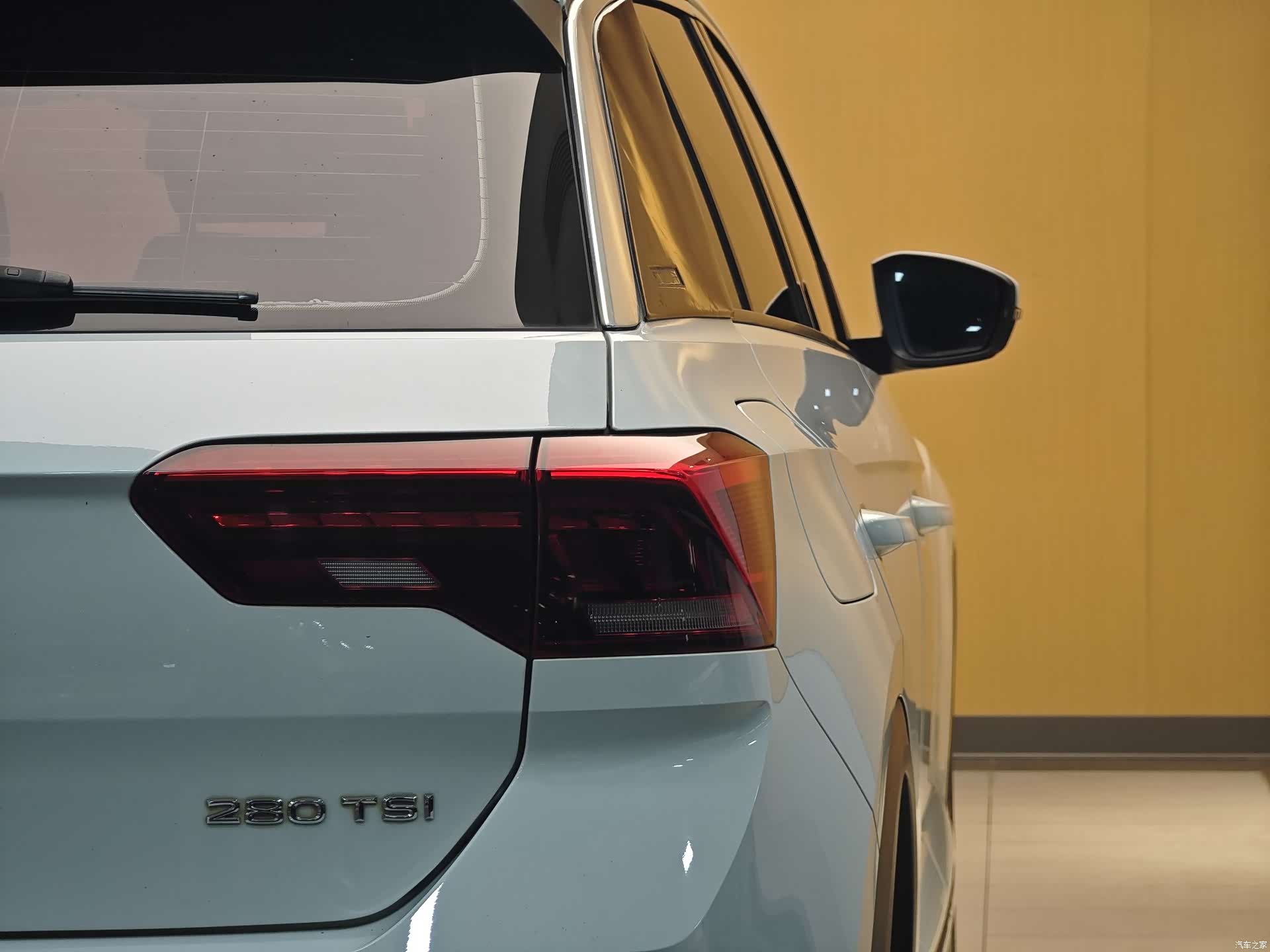 Volkswagen T-ROC, 2020 27