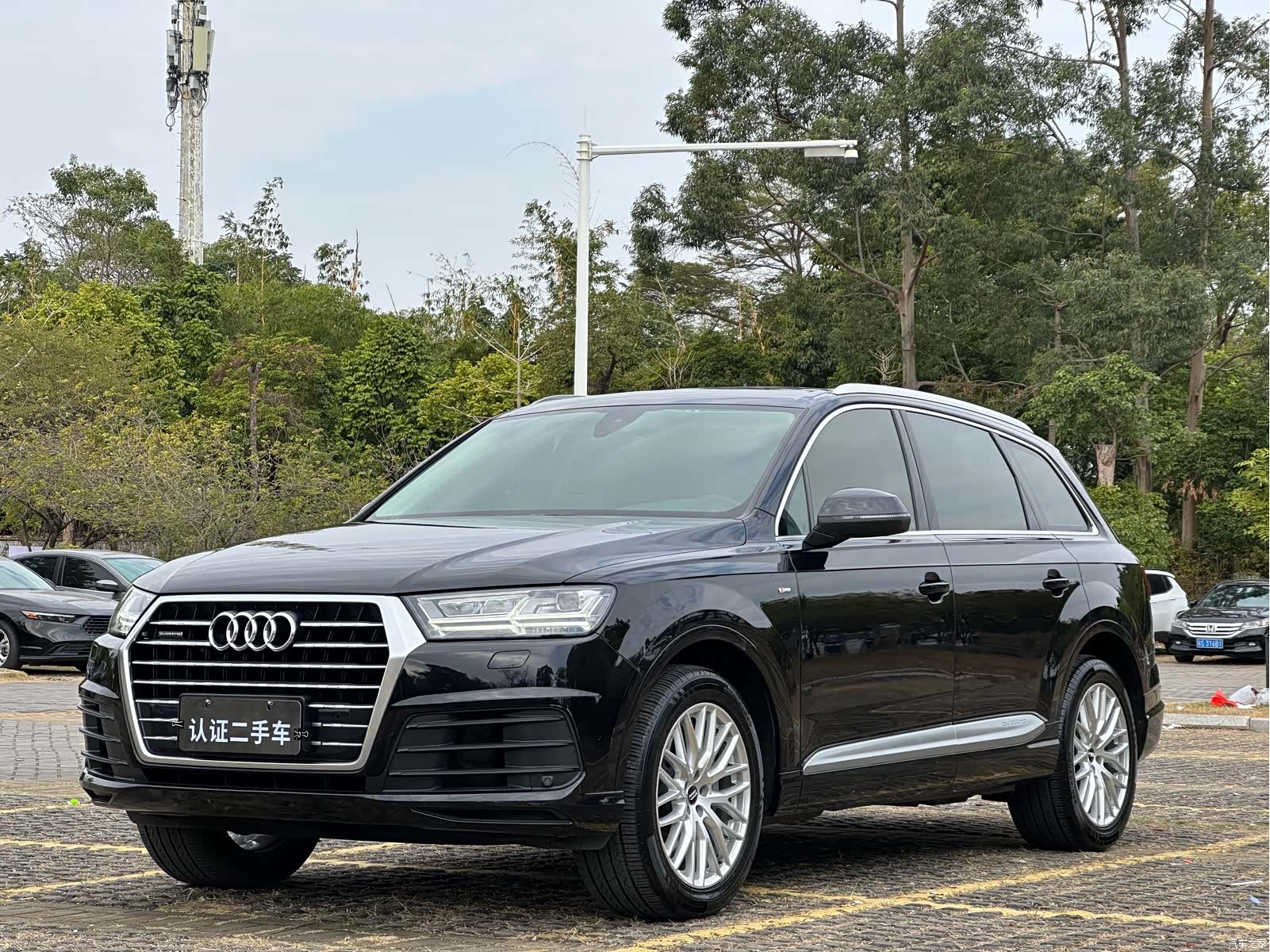 Audi Q7, 2019 1