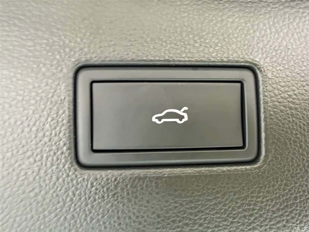 Volkswagen Tiguan L, 2024 27