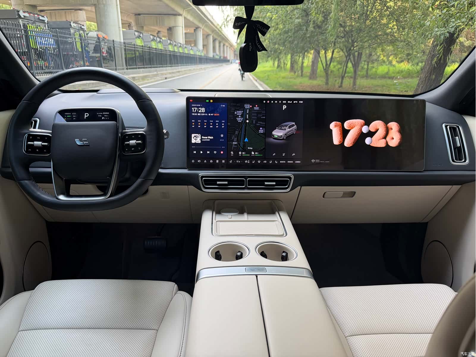Li Auto L9, 2022 все фото