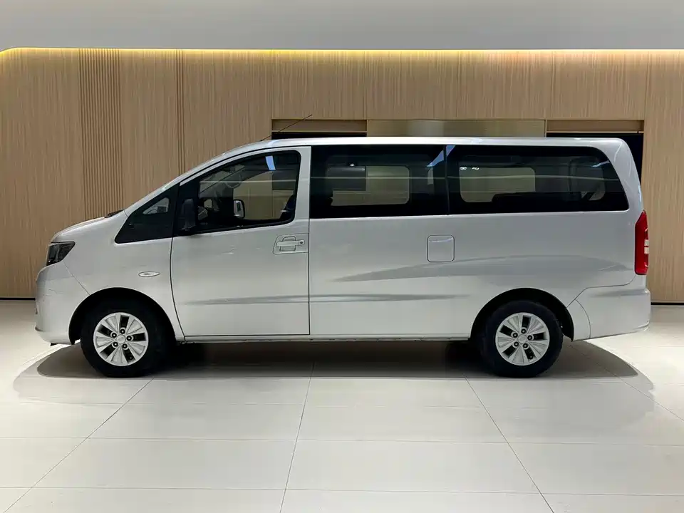 JAC Refine Ruifeng M3