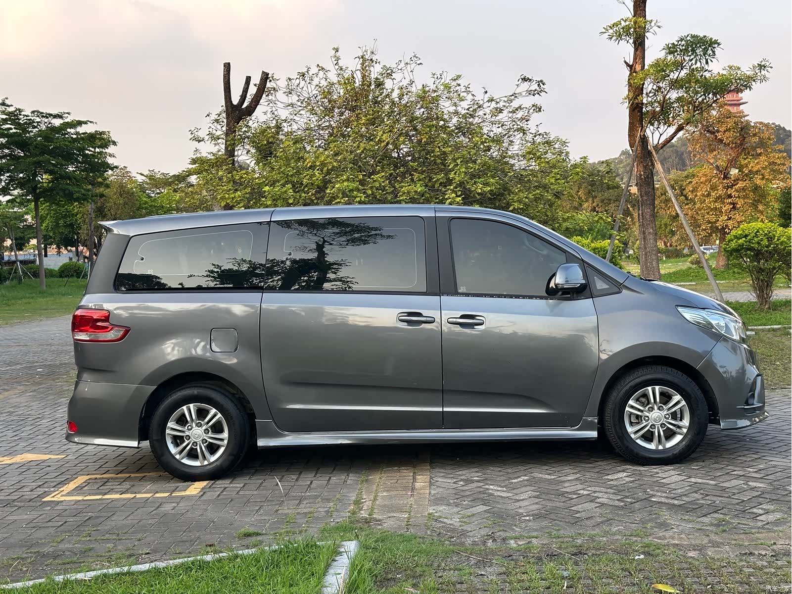 Maxus G10, 2019 11