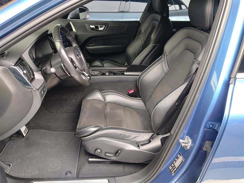 Volvo XC60, 2018 11