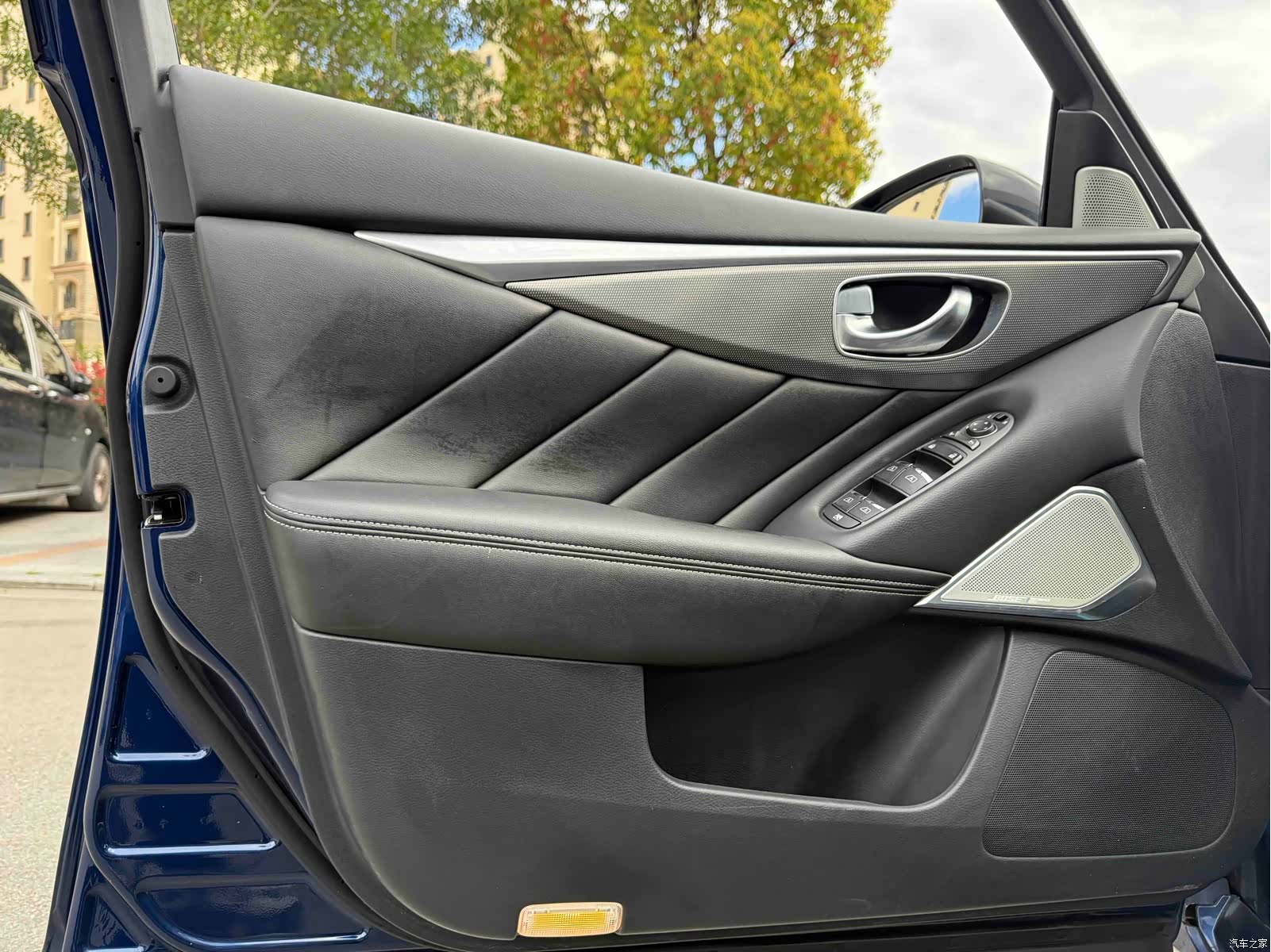 Infiniti Q50L, 2019 10