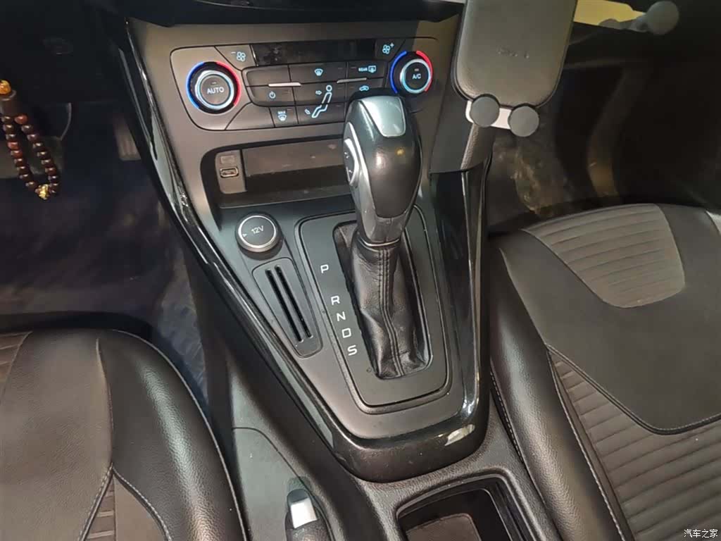 Ford Focus, 2017 14