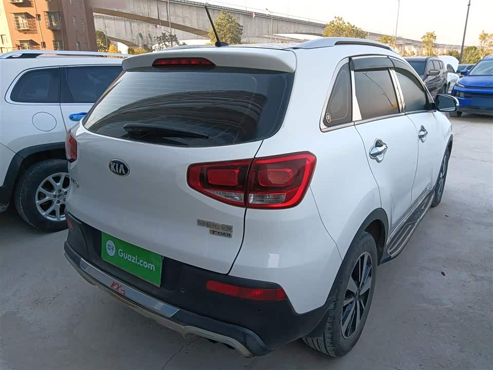 Kia KX3 proud run