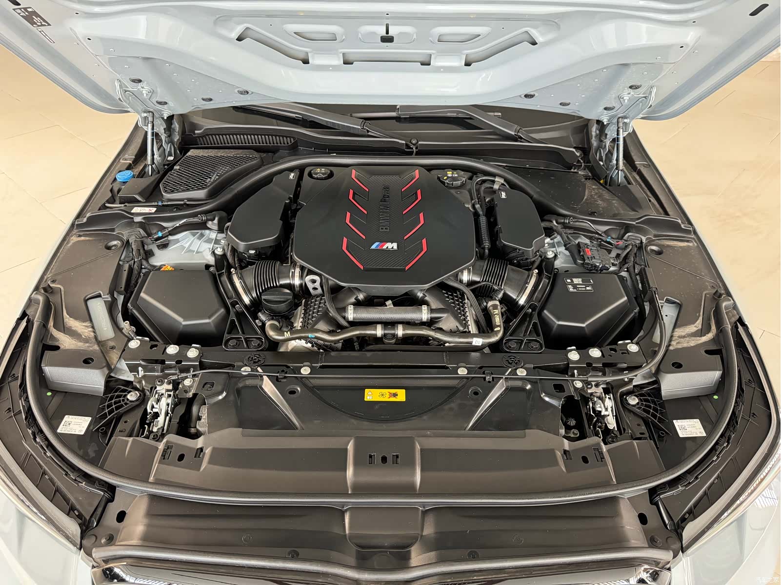 BMW M5, 1900 29